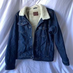 Abercrombie & Fitch Sherpa Lined Denim Jacket